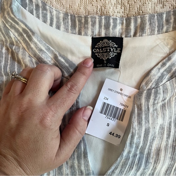 NWT Calstyle striped 3/4 sleeve midi dress - Picture 2 of 8